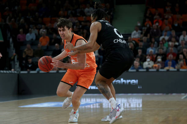 撤诉并不一 撤诉并不一