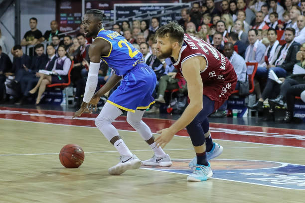 他的存在犹 他的存在犹